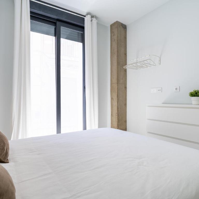 Moott Homes Suites Arco de Braulio Dúplex 4 - Apartamento de 2 dormitorios con balcón y terraza - 21