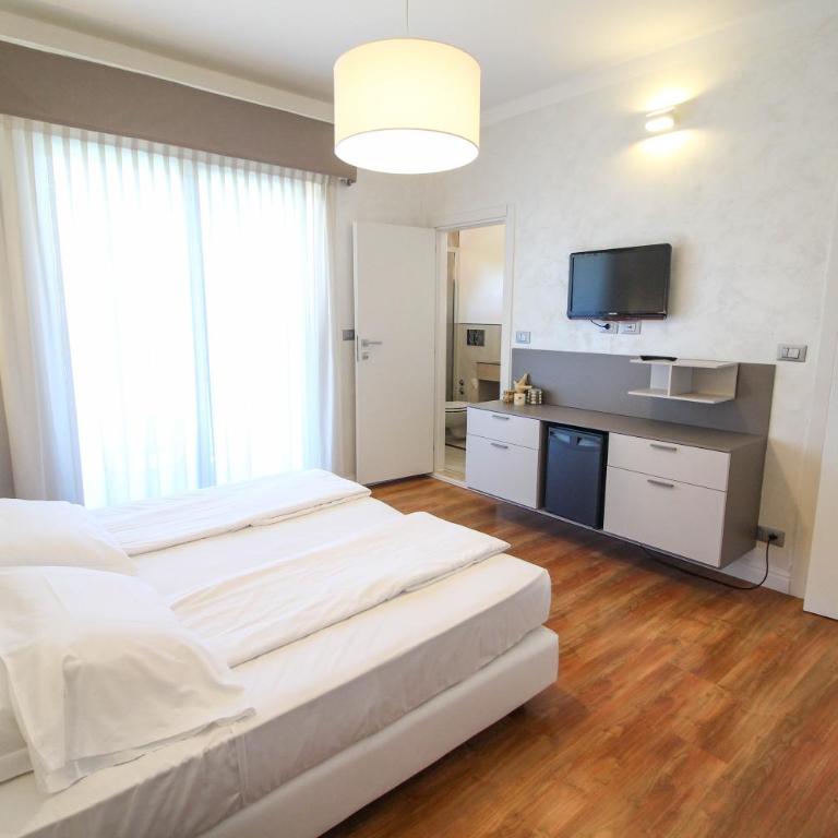Grand Hotel Esplanada - Standard Family Room (2 Adults + 2 Children) - 8