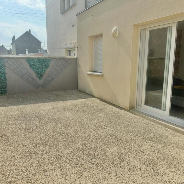 Sheila - RDC à la déco style années 70 avec terrasse à deux pas de la plage - Apartment mit 2 Schlafzimmern und Terrasse - 3