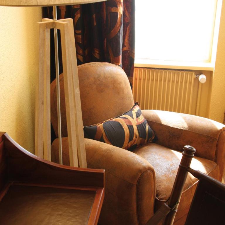 Hotel Roses - Chambre Lits Jumeaux - 3