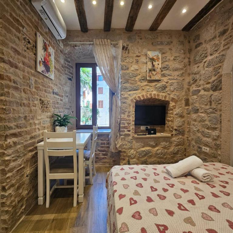 patrik - One-Bedroom Apartment - 4