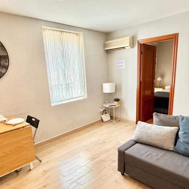 Vive Zaragoza XV - Two-Bedroom Apartment with Balcony - 4