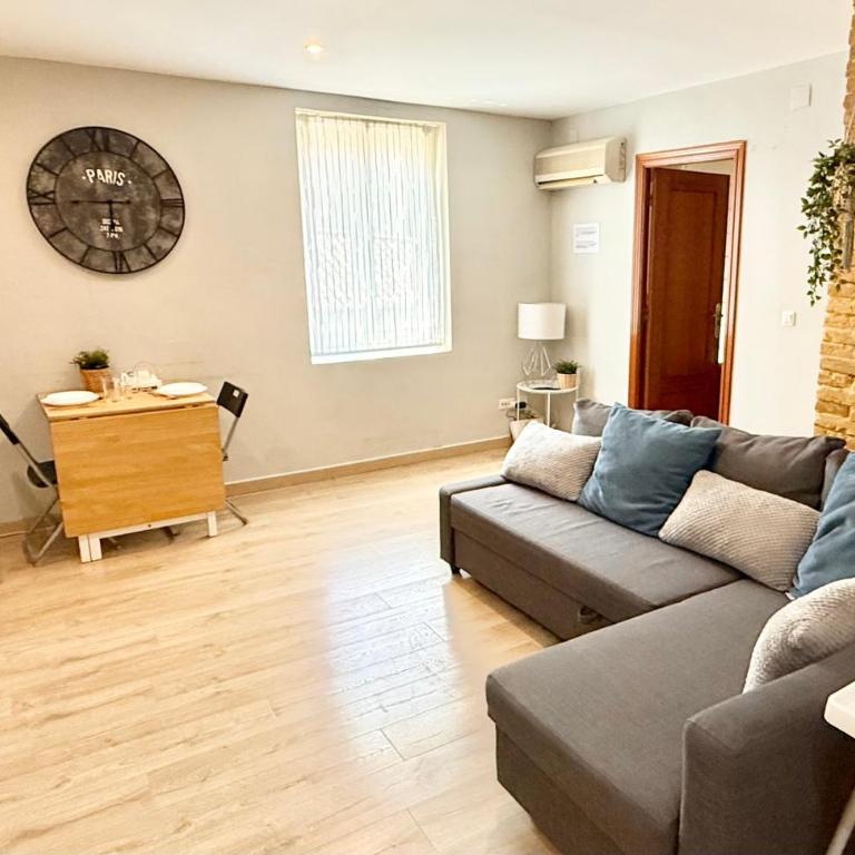 Vive Zaragoza XV - Two-Bedroom Apartment with Balcony - 7