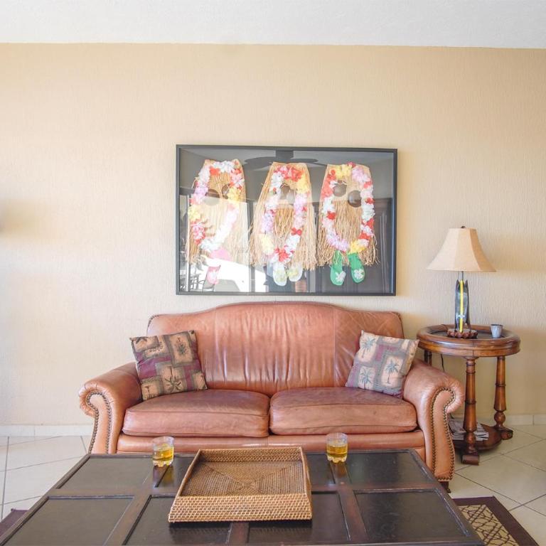 Sunrise Perch Penthouse Nice Decor Large Patio Ocean Front Condo - Casa - 4