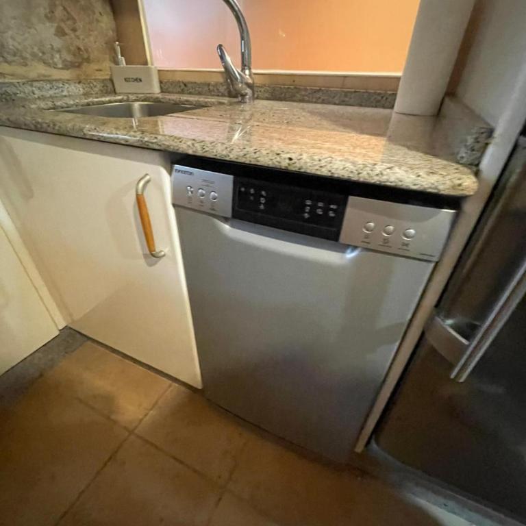 GaliciaGuestHome Figueroa 27 - Two-Bedroom Apartment - 13