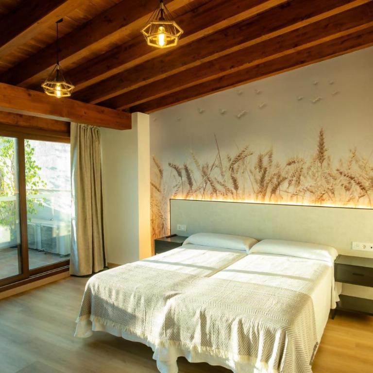 HOSTAL BOUTIQUE CAZORLA BAKERY - Deluxe Junior Suite - 1