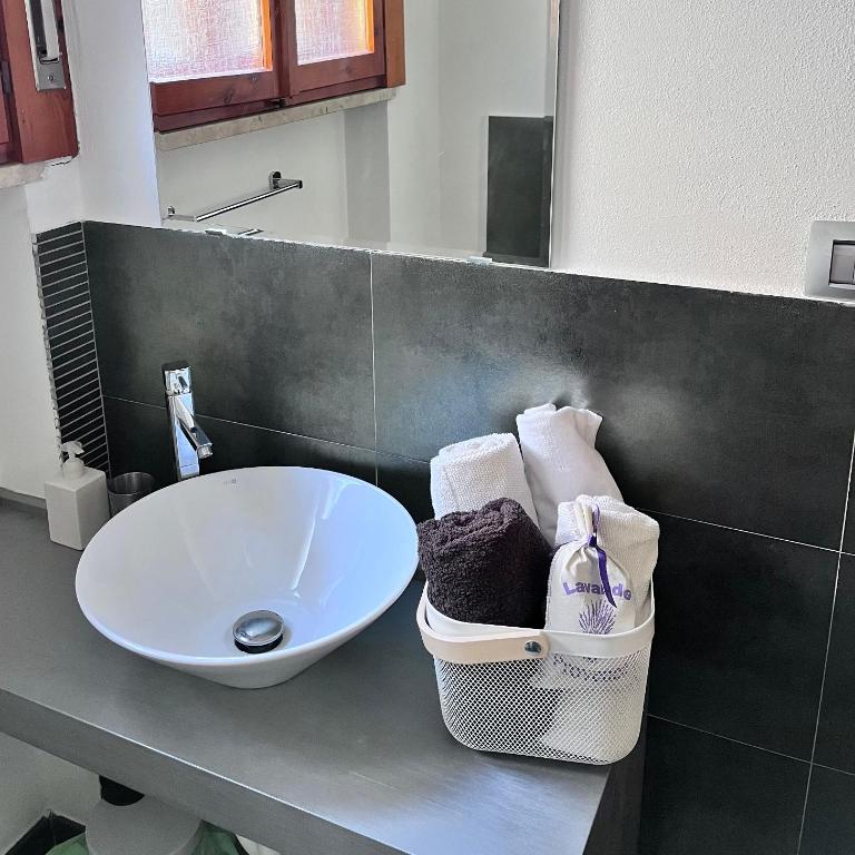 Appartamento 6 ospiti con piscina, 3 camere, box, 2 min piste - Snow Pool Chalet - Apartment mit 3 Schlafzimmern - 9