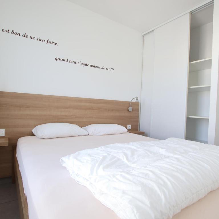 Résidence Belle Plage - Appartement 2 Chambres avec Balcon et Vue sur la Mer - 6