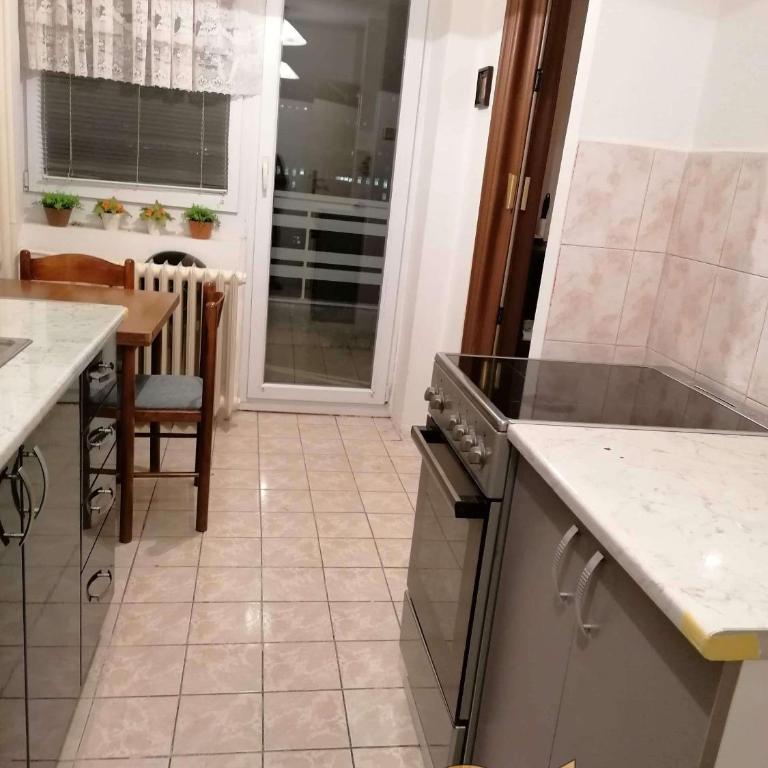 Renting an apartment for Exit Novi Sad - Apartman sa 1 Spavaćom Sobom - 5