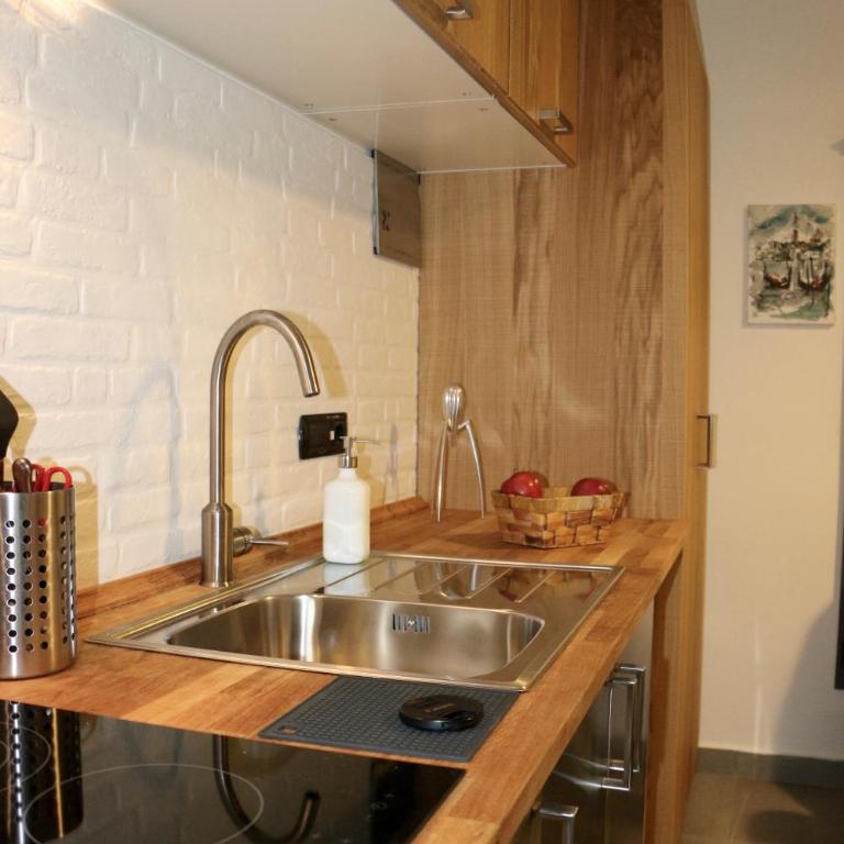 The Lodge - Studio Apartment - 14