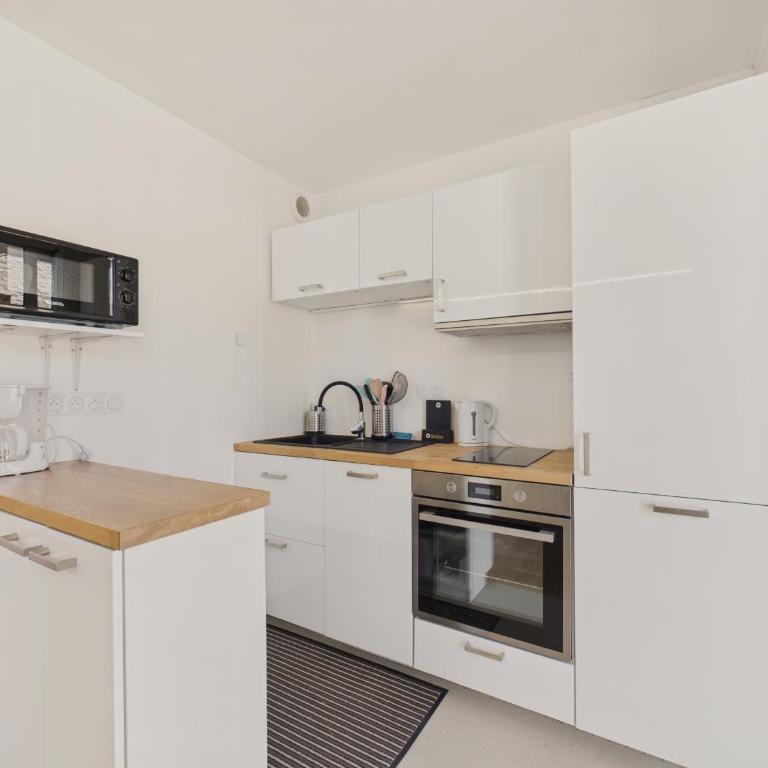 Appart pour 2 avec balcon en bord de mer - Appartement - 3