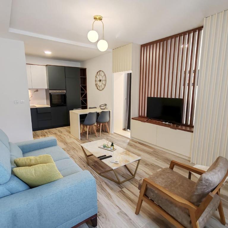 Sunny Side Wellness Resort & Spa - Penthaus Apartman - 8