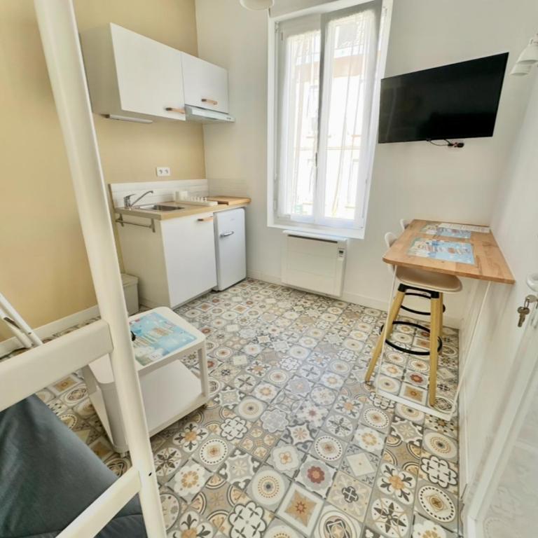 Studio BEIGE - à deux pas de la plage de Berck - Studio Apartment - 4