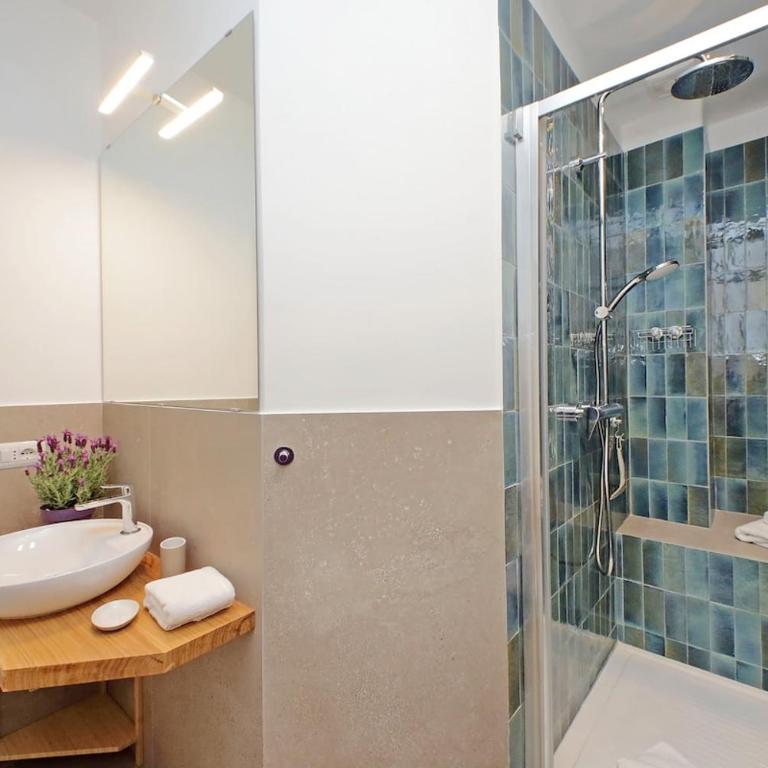 Brand New Modern Apt 2 Stops to Colosseum - Appartamento con 2 Camere da Letto - 46
