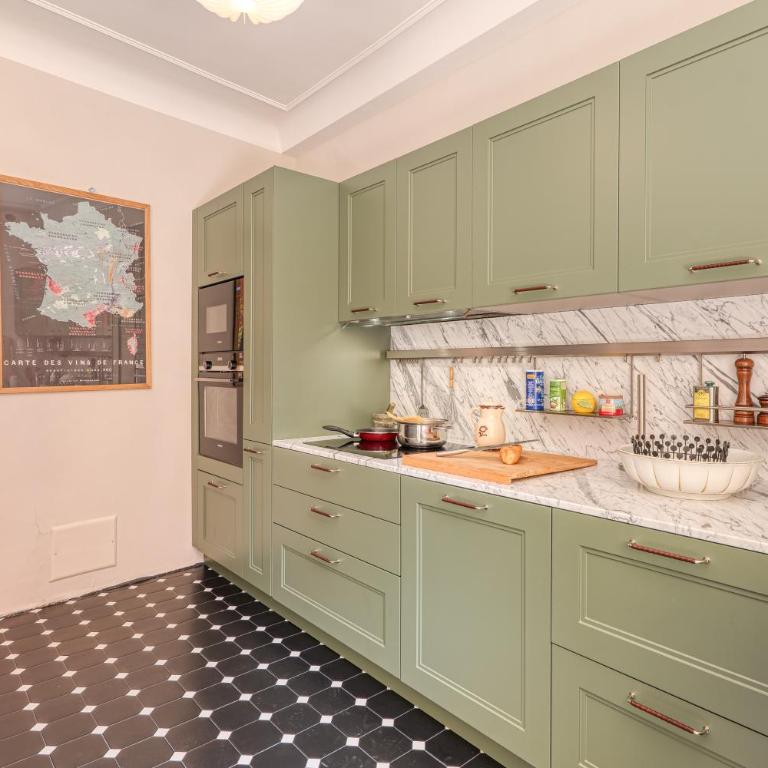 Grand Green Terrace Flat - Happy Rentals - Appartamento con Terrazza - 23