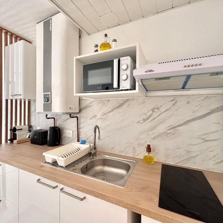 Au coeur du Cap, Plage & port à pied - Studio avec Balcon - 6