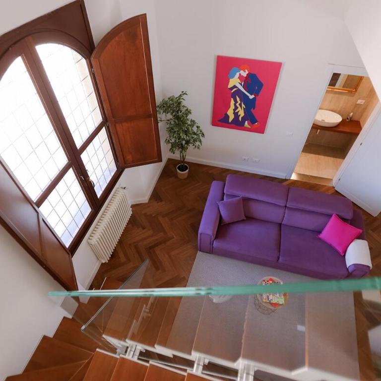 Prestige Florence -Balcony -Lift - Apartment - 4