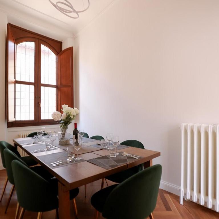 Prestige Florence -Balcony -Lift - Apartment - 19