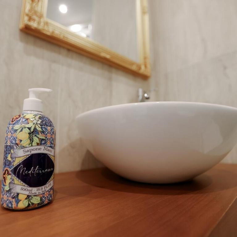 Prestige Florence -Balcony -Lift - Apartment - 40