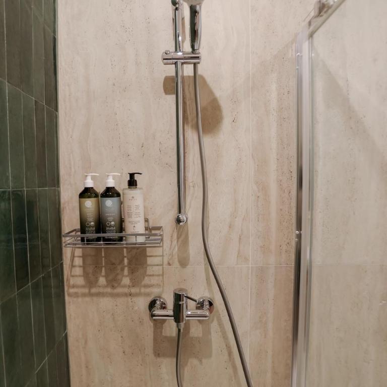 Prestige Florence -Balcony -Lift - Apartment - 45
