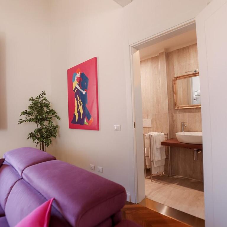 Prestige Florence -Balcony -Lift - Apartment - 56