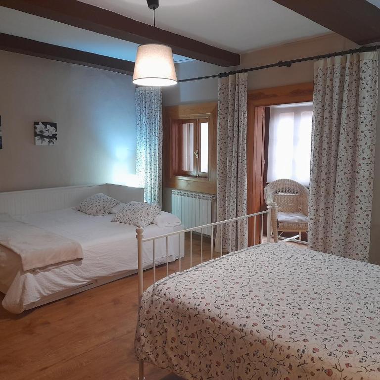Casa Cotiellu - Five-Bedroom House - 14