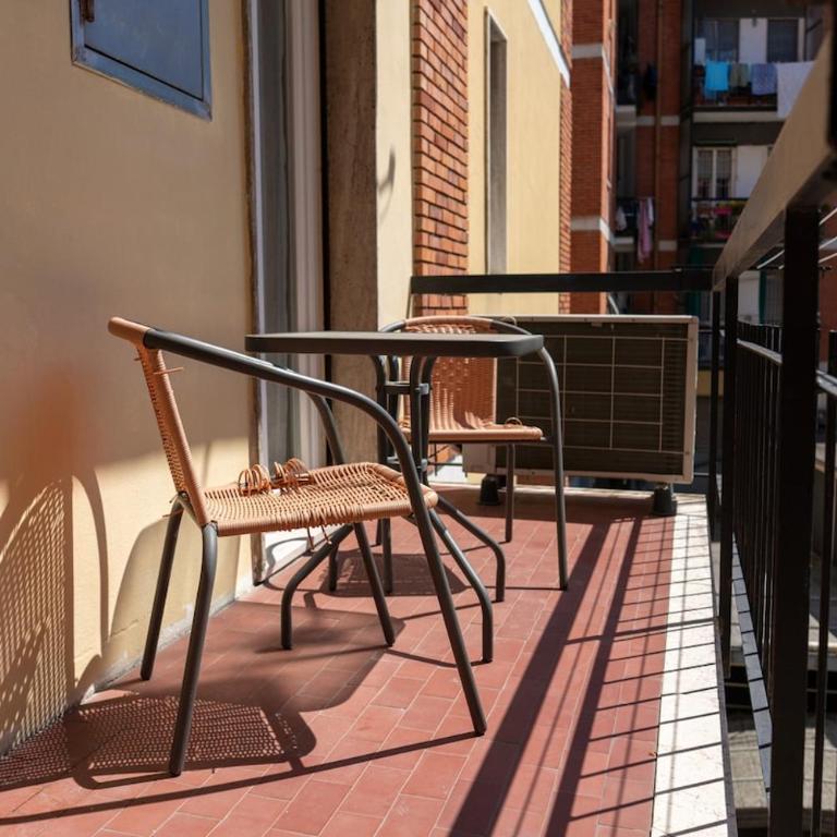Modern Family Apartment Near the Hospital, Netflix & Free Wi-Fi - Two-Bedroom Apartment - 28