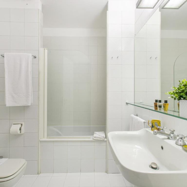 Rome Central Suite via Vittoria - Appartamento Superior con 2 Camere da Letto - 3