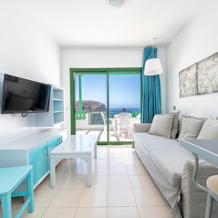 Los Veleros Apartments - One-Bedroom Apartment - 18