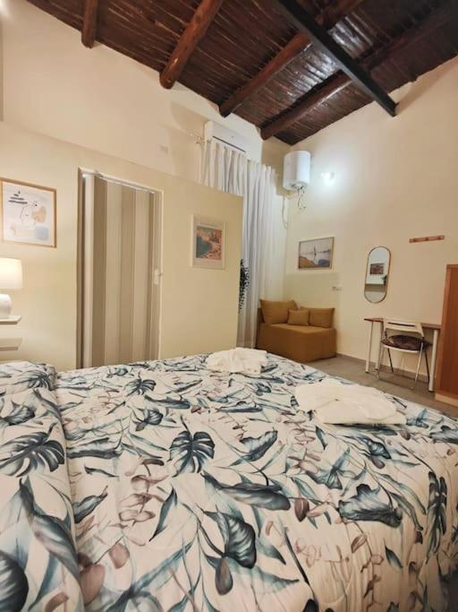 Neathea Napoli - Appartamento Deluxe con 3 Camere da Letto - 15