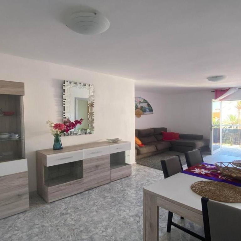 Apt ManRey 2B - Zafiro - Apartamento de 3 dormitorios con balcón - 1