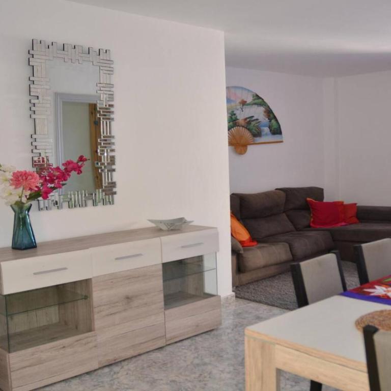 Apt ManRey 2B - Zafiro - Apartamento de 3 dormitorios con balcón - 7