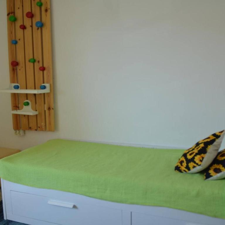 Apt ManRey 2B - Zafiro - Apartamento de 3 dormitorios con balcón - 10