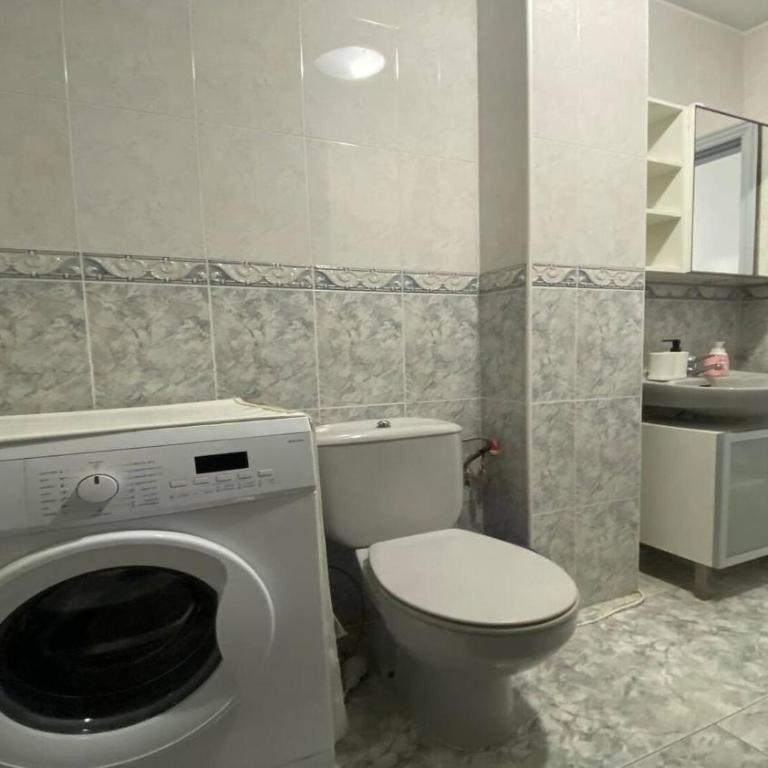 Apt ManRey 2B - Zafiro - Apartamento de 3 dormitorios con balcón - 44