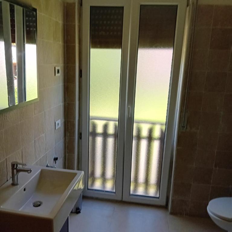 Riva Apartment Negrelli - Appartamento Deluxe con 2 Camere da Letto e Vista Giardino - 4