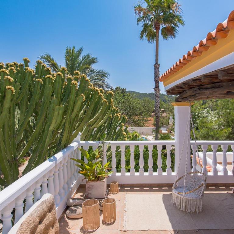 'Bohemian Pearl' - artsy oasis in the North of Ibiza - Villa - 42