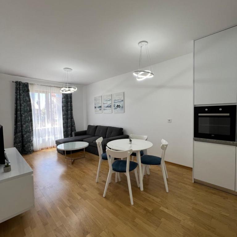 Tre Sorelle Becici - One-Bedroom Apartment - 19