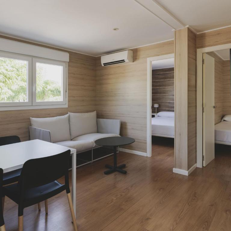wecamp Jávea - Two-Bedroom Bungalow - 5