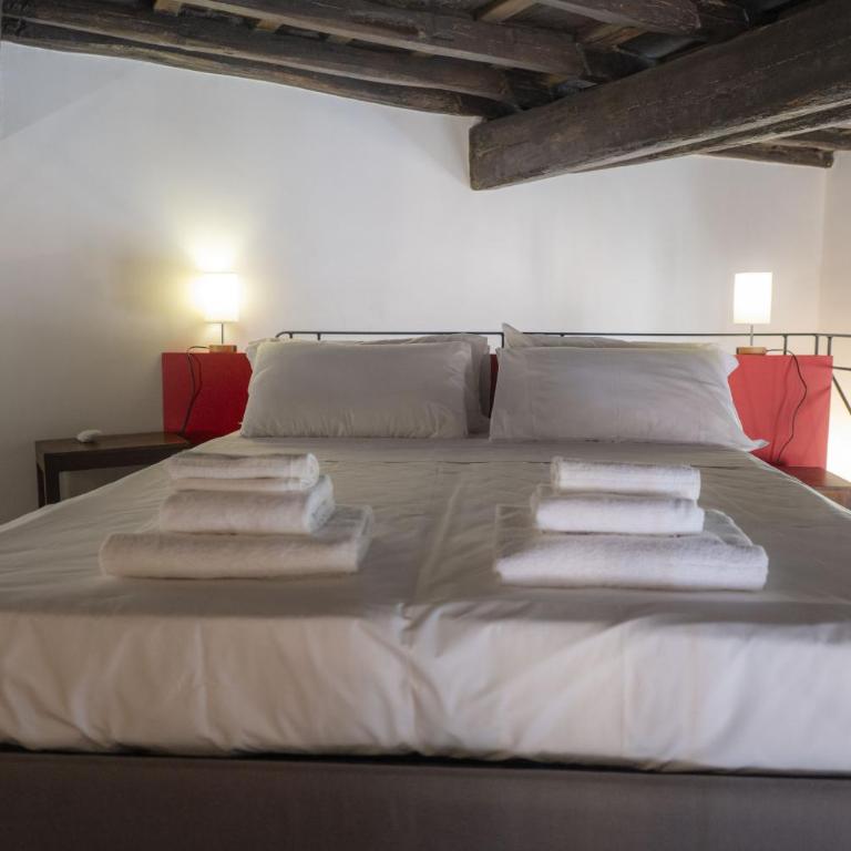 The Scarlet Loft in Trastevere - Apartment - Split Level - 11