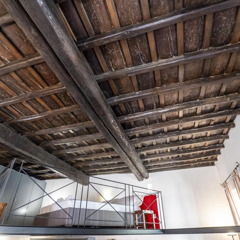 The Scarlet Loft in Trastevere - Apartment - Split Level - 20