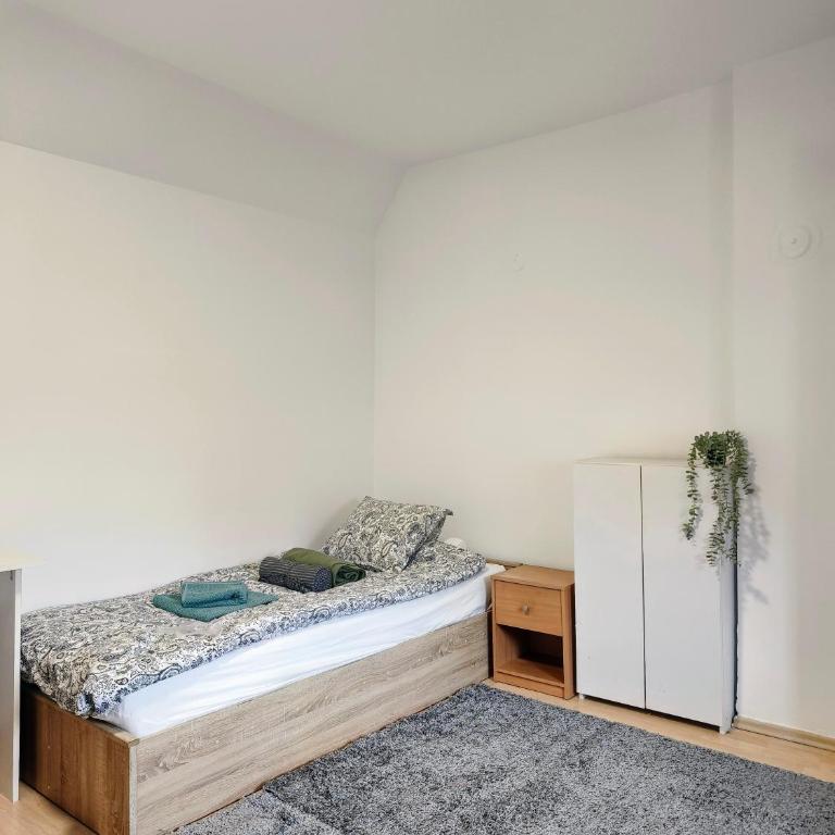 Quiet and Bright - Near Bus Station & Free Parking - Apartman sa 1 Spavaćom Sobom - 26