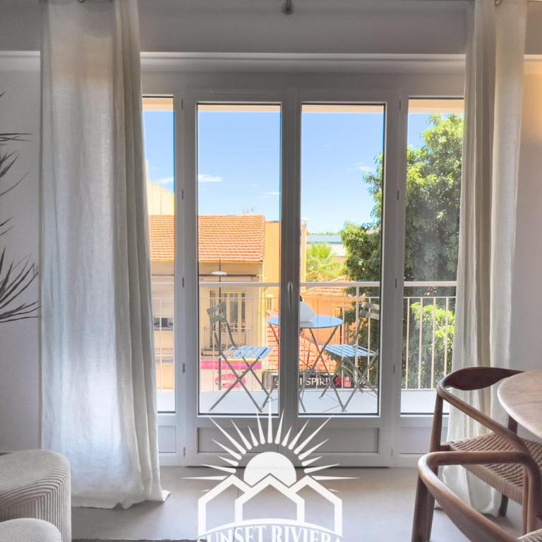LE ROSSINI Antibes Center AirCo Parking for 4 By Sunset - Appartamento - 9