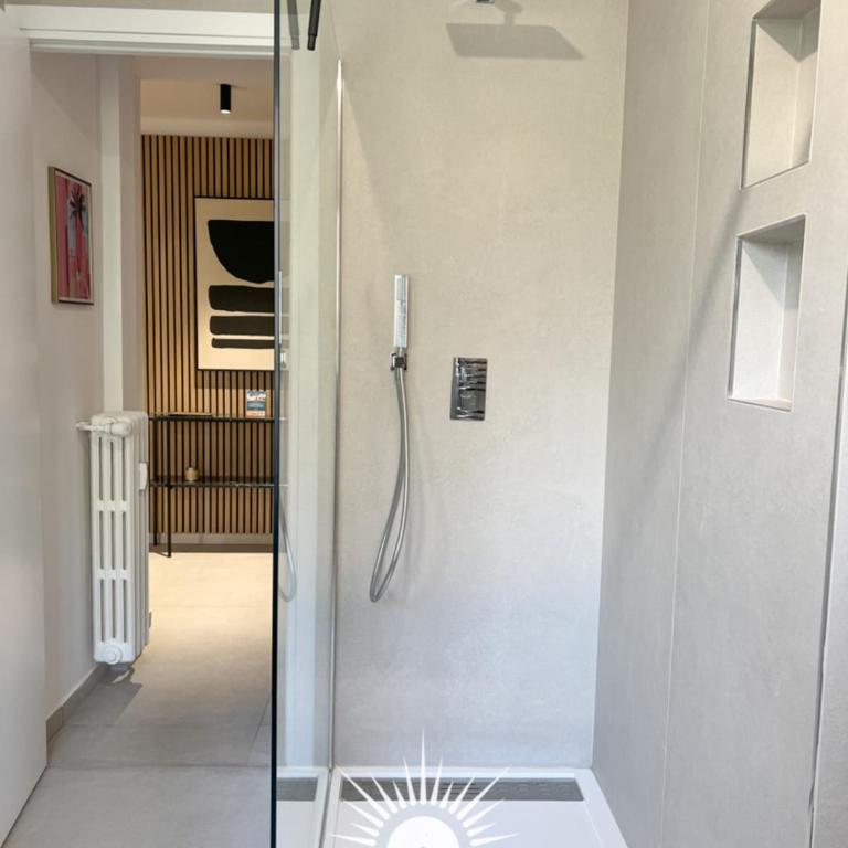 LE ROSSINI Antibes Center AirCo Parking for 4 By Sunset - Appartamento - 53