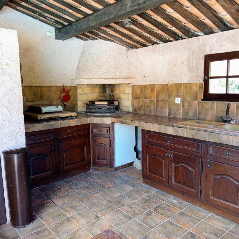 Villa provençale avec piscine et jardin privé - Maison 4 Chambres - 20