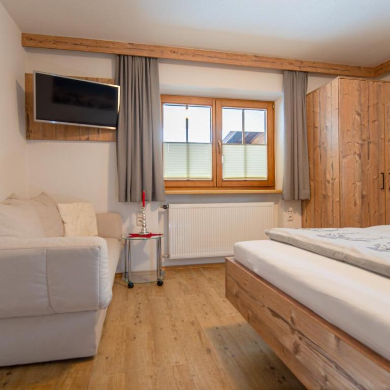 Landhaus Exenberger / Ferienwohnung Smaragd - Apartment mit 3 Schlafzimmern - 19