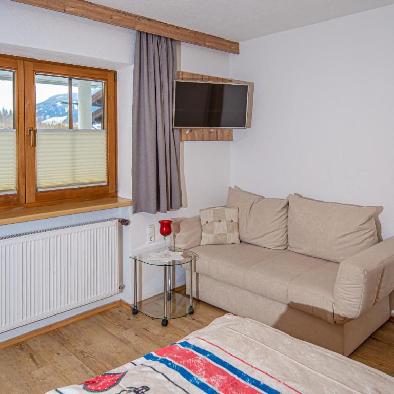 Landhaus Exenberger / Ferienwohnung Smaragd - Apartment mit 3 Schlafzimmern - 15
