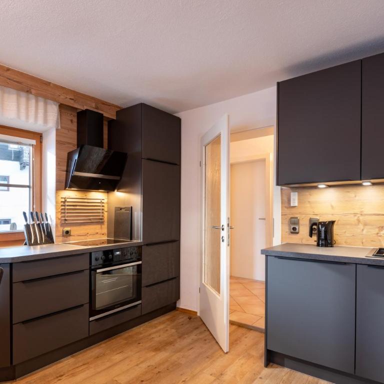 Landhaus Exenberger / Ferienwohnung Smaragd - Apartment mit 3 Schlafzimmern - 4