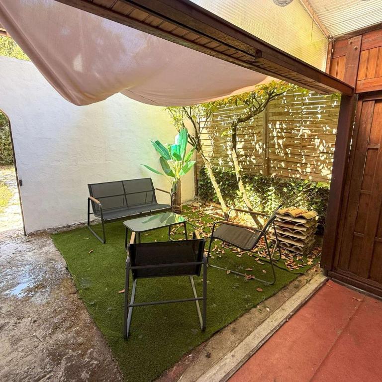 Charmante villa avec jardin clos, à 100m du Bassin d'Arcachon, proche plages et commerces, Wi-Fi - Villa de 3 dormitorios - 13