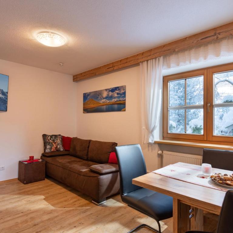 Landhaus Exenberger / Ferienwohnung Smaragd - Apartment mit 3 Schlafzimmern - 10