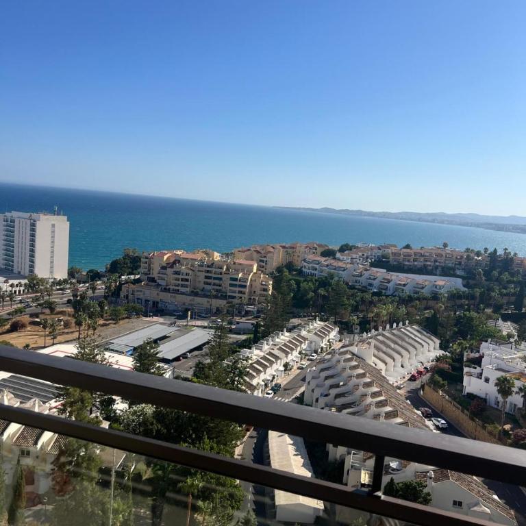 Benalmadena Suite Vistas panorámicas, 2 piscinas, Area infantil, Bar, Jardines y Tenis - One-Bedroom Apartment - 54